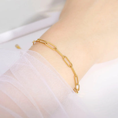 Minimalist Gold Paperclip Link Bracelet Set – Elegant & Durable