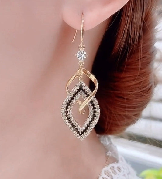 Elegant Diamond-Shaped Zirconia Drop Earrings for Women