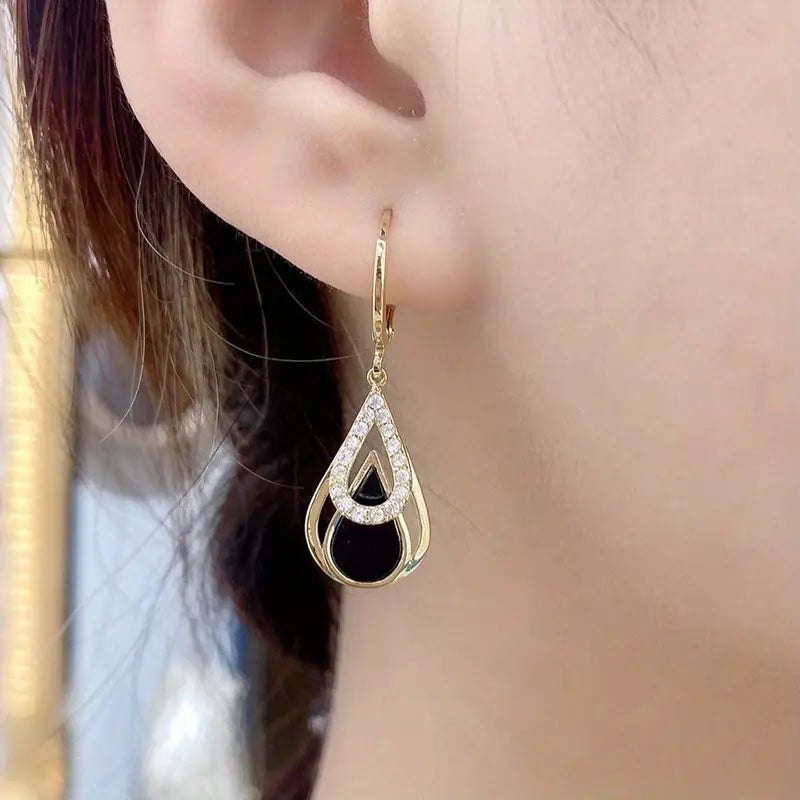 Elegant Black Hollow Water Drop Earrings – Double Layer Teardrop