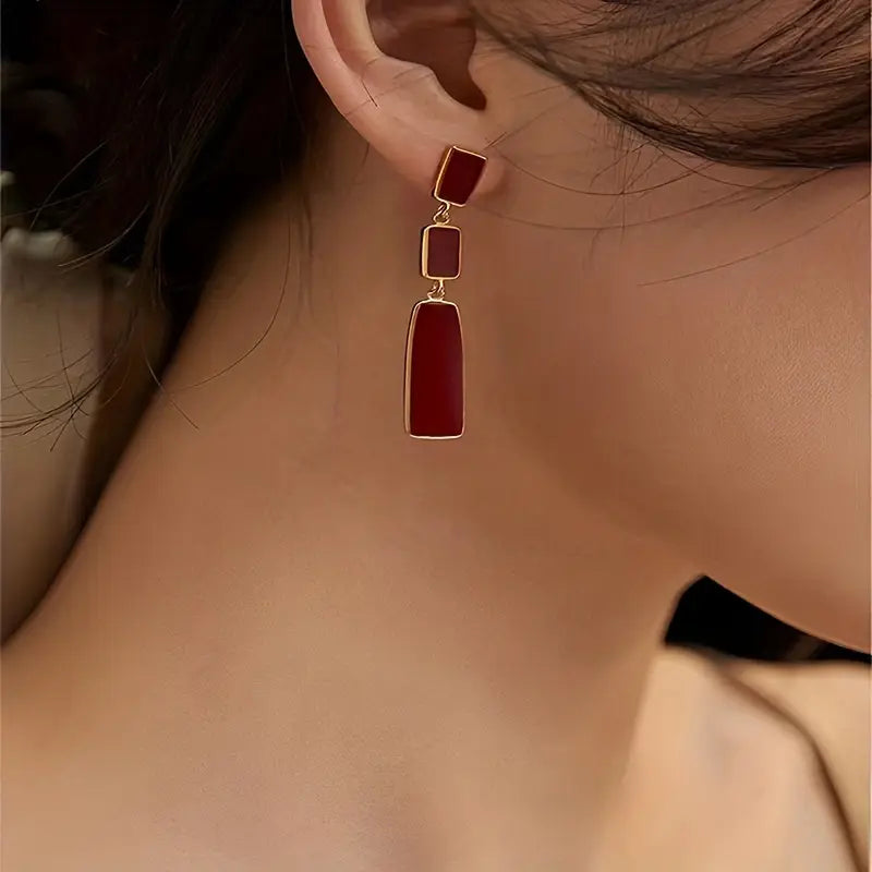 Retro Red Geometric Dangle Earrings – Vintage Alloy Jewelry for Women