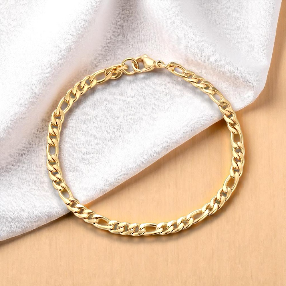 Water Wave & Figaro Chain Bracelet – Stylish Gold Link Jewelry