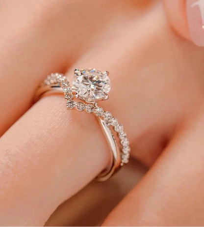 Elegant 1ct Princess Cut Cubic Zirconia Engagement Gold Ring - Adjustable